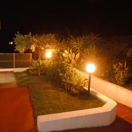 Apartment Casa Alice Domus De Maria